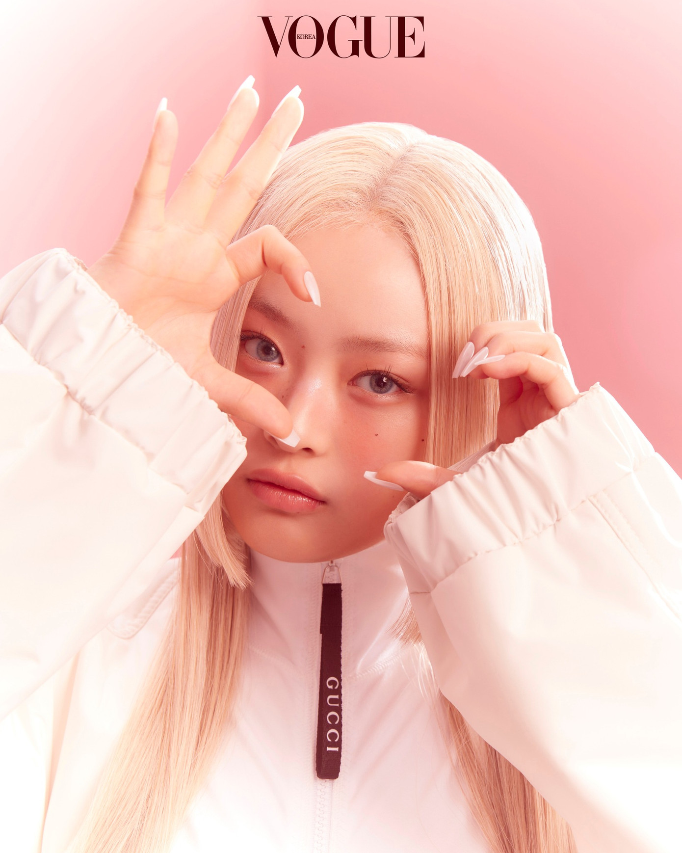 Hanni NewJeans biến hóa đa dạng khi đồng hành cùng thương hiệu xa xỉ.