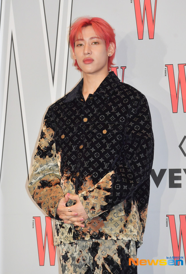 Bam Bam GOT7 nổi bật với nguyên set trang phục đến từ Louis Vuitton.