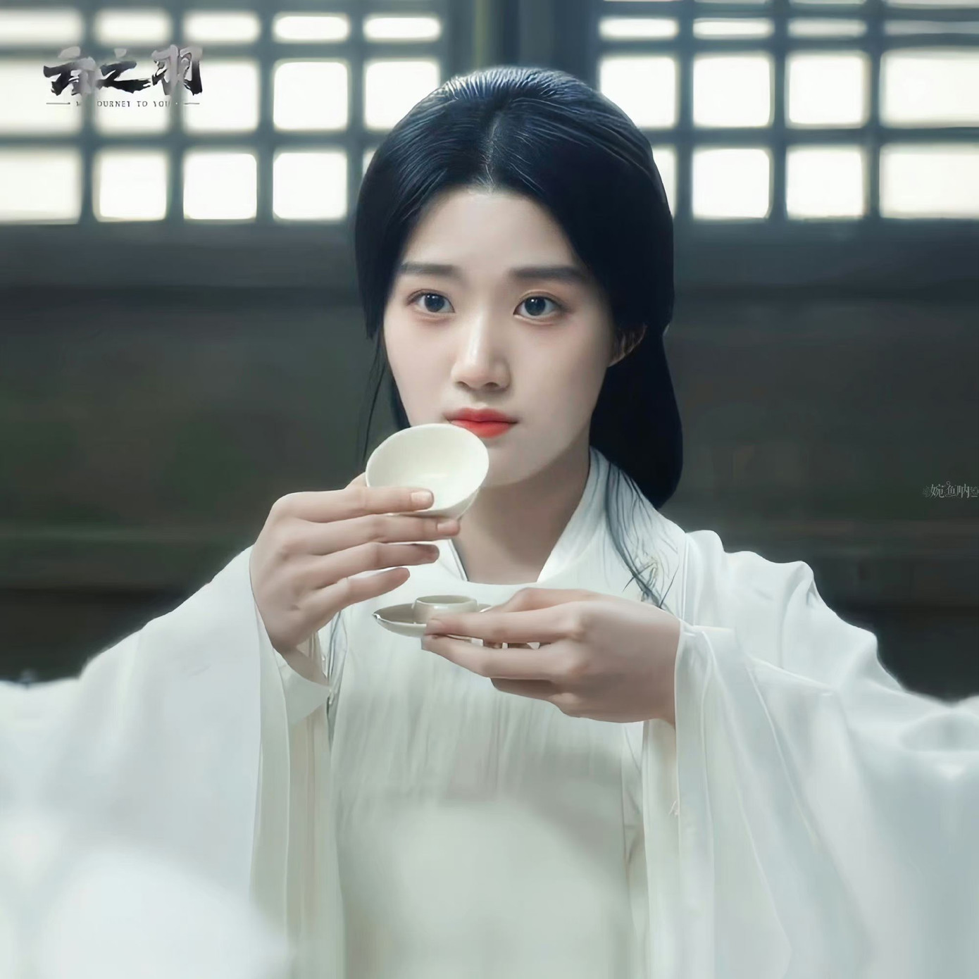 Sức hút khó cưỡng của Dục Hiểu trong vai diễn sát thủ tâm cơ với visual ngọt ngào.