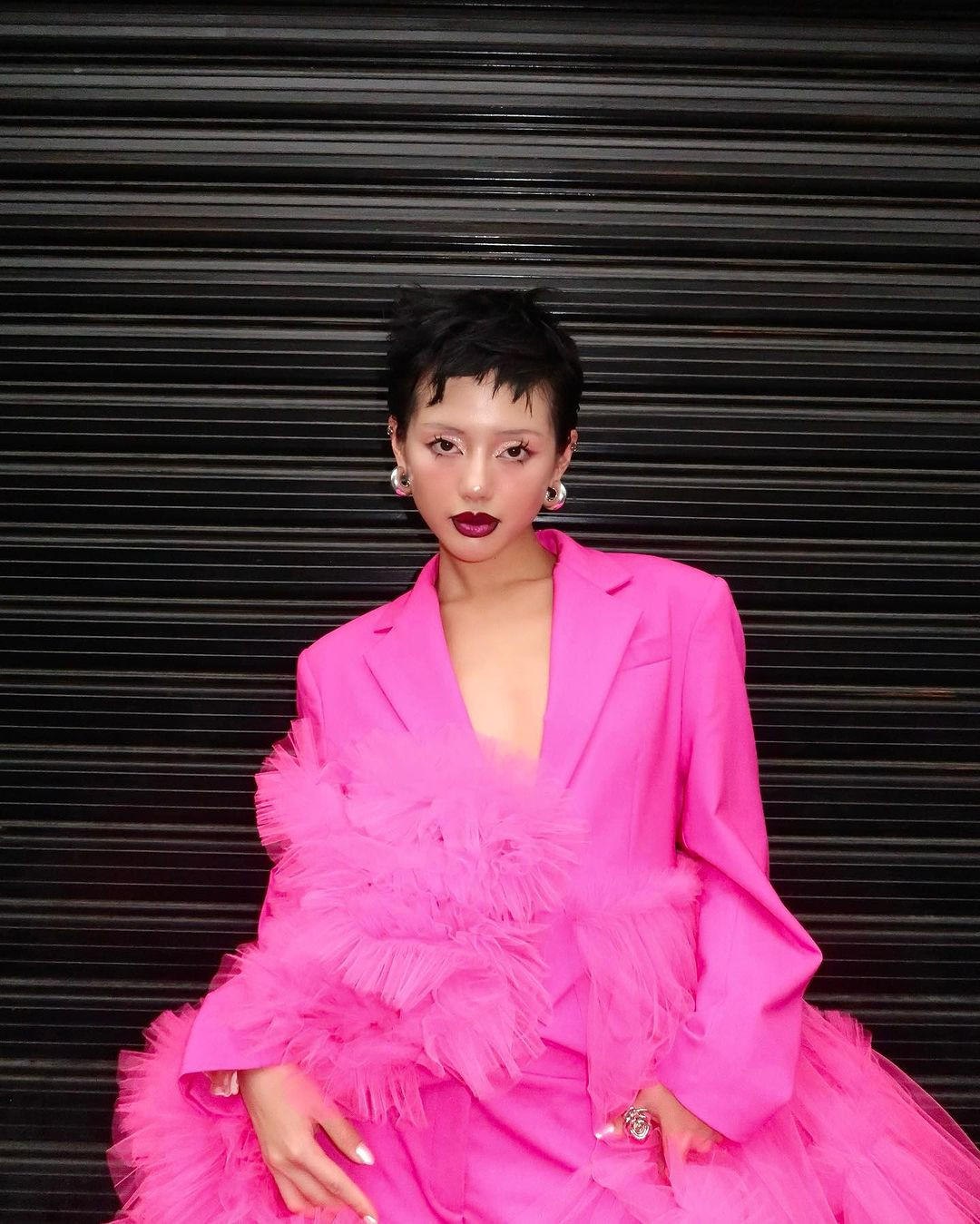 Ngắm sắc vóc loạt đại diện Việt Nam tại Milan Fashion Week 2024, ai ấn tượng nhất? ảnh 13 Ngắm sắc vóc loạt đại diện Việt Nam tại Milan Fashion Week 2024, ai ấn tượng nhất? ảnh 13