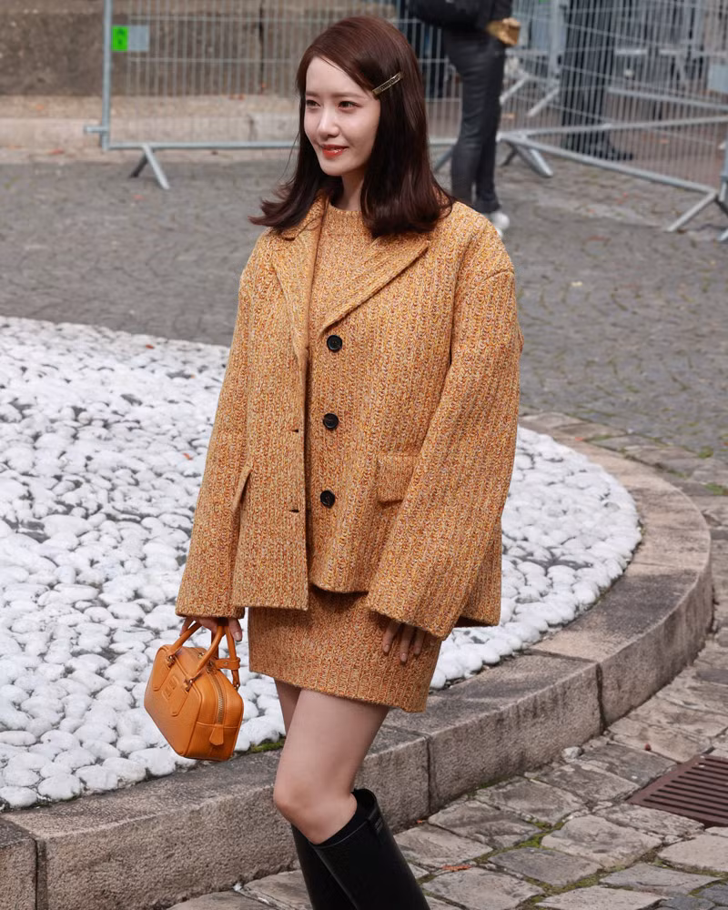 33. Yoona SNSD - Miu Miu 33. Yoona SNSD - Miu Miu