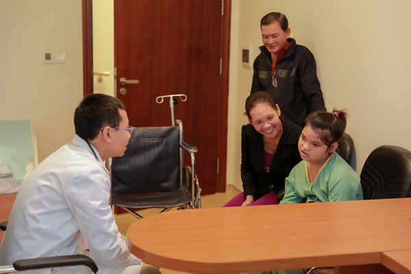 Ghép tế bào gốc - Hồi sinh cho những bệnh nhân hiểm nghèo ảnh 1