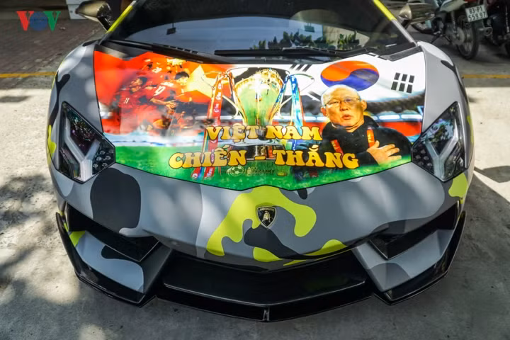 Lamborghini sắp có SUV mới chuyên về khả năng off-road? ảnh 4