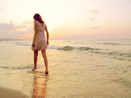 "Khô hạn" ở phụ nữ thường xảy ra vào thời điểm sau khi sinh con và tiền mãn kinh. Ảnh minh họa "Khô hạn" ở phụ nữ thường xảy ra vào thời điểm sau khi sinh con và tiền mãn kinh. Ảnh minh họa