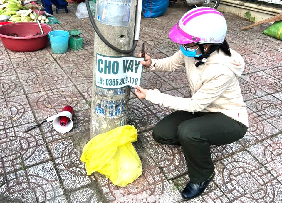 Công an Bình Phước khuyến cáo người dân không tham gia hoạt động "tín dụng đen" dưới bất cứ hình thức nào Công an Bình Phước khuyến cáo người dân không tham gia hoạt động "tín dụng đen" dưới bất cứ hình thức nào