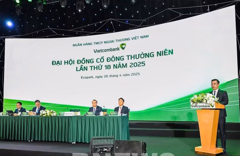 Chủ tịch Vietcombank Nguyễn Thanh Tùng phát biểu tại đại hội đồng cổ đông năm 2025.