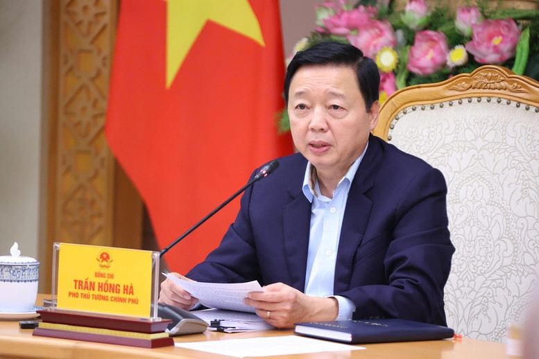 Phó Thủ tướng Trần Hồng Hà phát biểu kết luận cuộc họp. Ảnh: Đình Nam