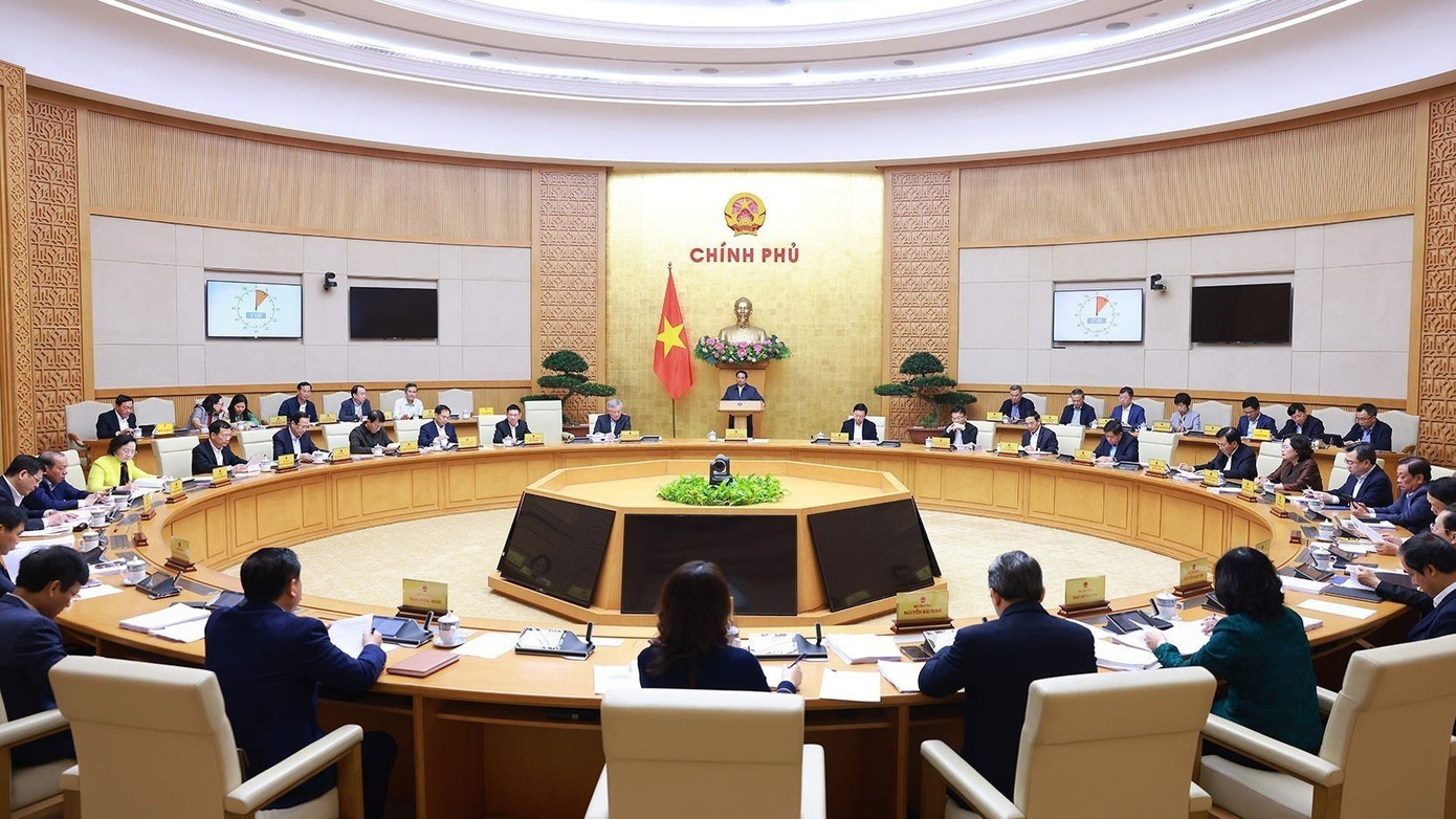 Các thành viên Chính phủ tại phiên họp thường kỳ Chính phủ. Các thành viên Chính phủ tại phiên họp thường kỳ Chính phủ.