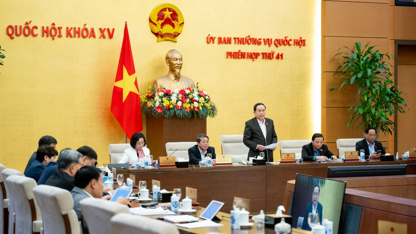 Phiên họp thứ 41 của Ủy ban Thường vụ Quốc hội, ngày 7/1. Ảnh: QH Phiên họp thứ 41 của Ủy ban Thường vụ Quốc hội, ngày 7/1. Ảnh: QH