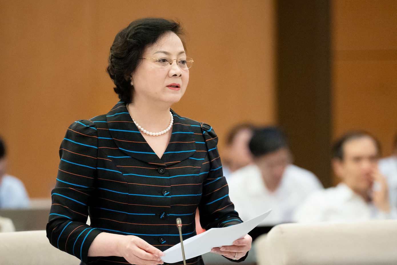 Bộ trưởng Nội vụ Phạm Thị Thanh Trà tại phiên họp Ủy ban Thường vụ Quốc hội. Bộ trưởng Nội vụ Phạm Thị Thanh Trà tại phiên họp Ủy ban Thường vụ Quốc hội.