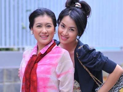 Phim Ai cũng có Tết