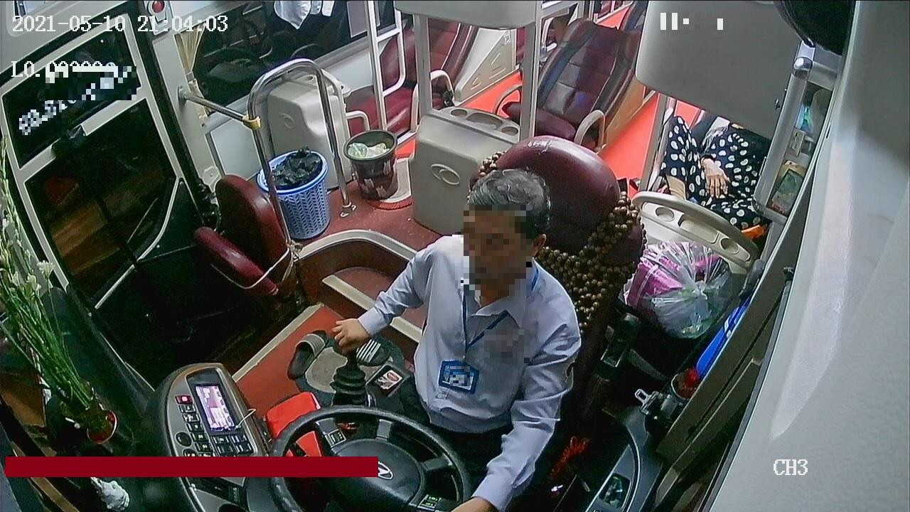 Thậm chí, lái xe cũng không tuân thủ