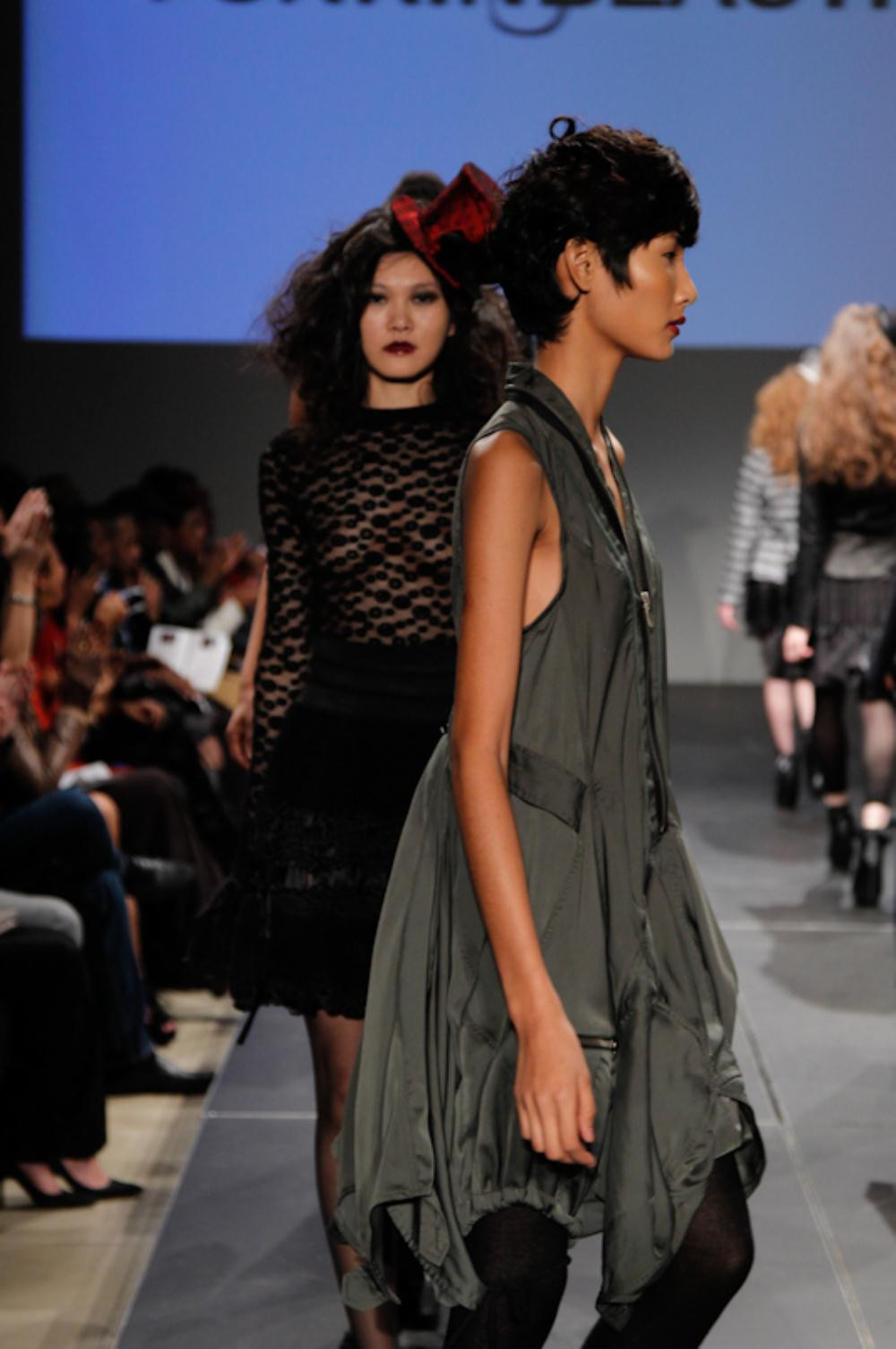 Hoàng Thùy lạnh lùng và cá tính