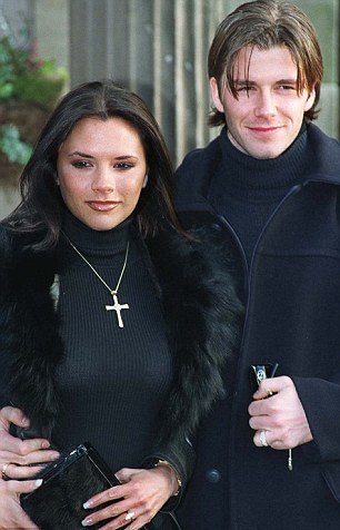 Đôi vợ chồng nổi tiếng nước Anh đính hôn vào năm 1998