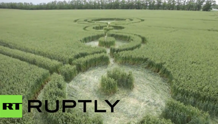 10 video ‘hot’: Cột điện phát nổ như bom trong mưa lốc ảnh 10