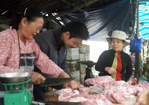 Quý Phước sẽ đeo HCV SEA Games khi giúp mẹ bán hàng ảnh 1