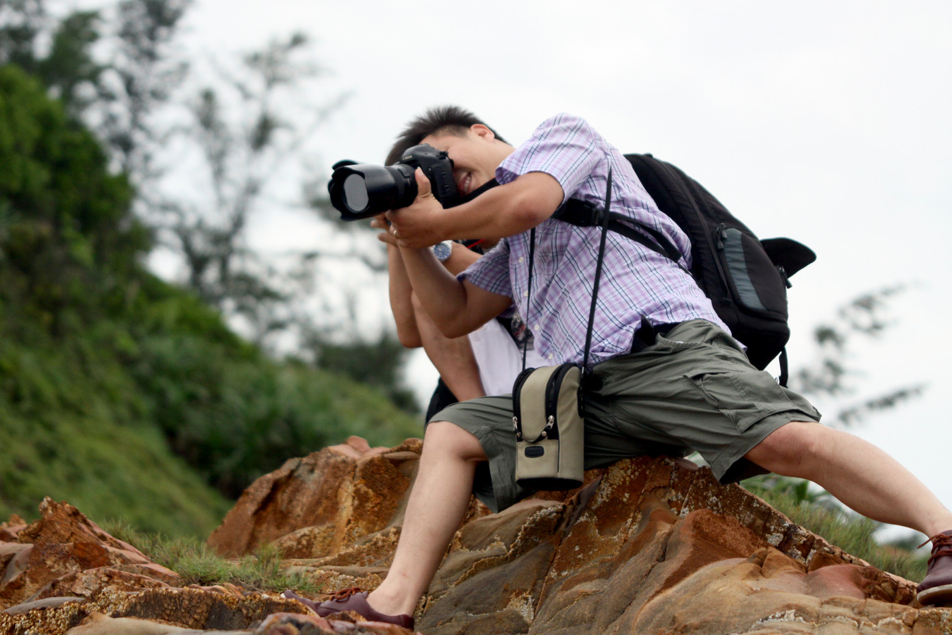 Một tư thế khá mạo hiểm