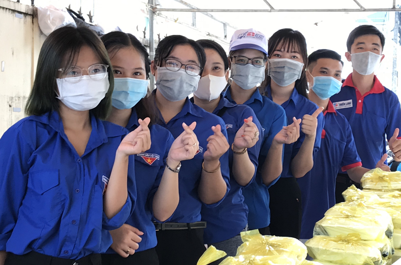 Thí sinh thi xong môn Toán THPT: Đề không bất ngờ, cập nhật giải đề tại đây ảnh 56