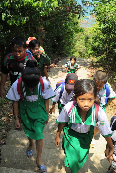 Lớp học tình thương trên đảo Hòn Chuối vào năm học mới ảnh 2