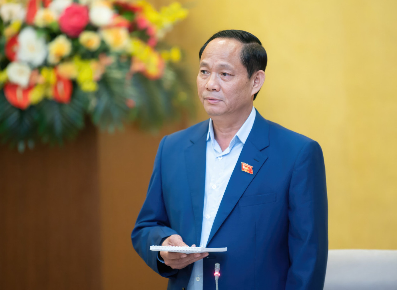 Phó Chủ tịch Quốc hội Trần Quang Phương phát biểu tại phiên họp