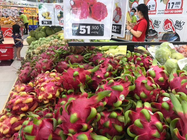 Xuất khẩu rau quả Việt Nam dự báo đạt kỷ lục 5,5 - 5,6 tỷ USD trong năm nay. Xuất khẩu rau quả Việt Nam dự báo đạt kỷ lục 5,5 - 5,6 tỷ USD trong năm nay.