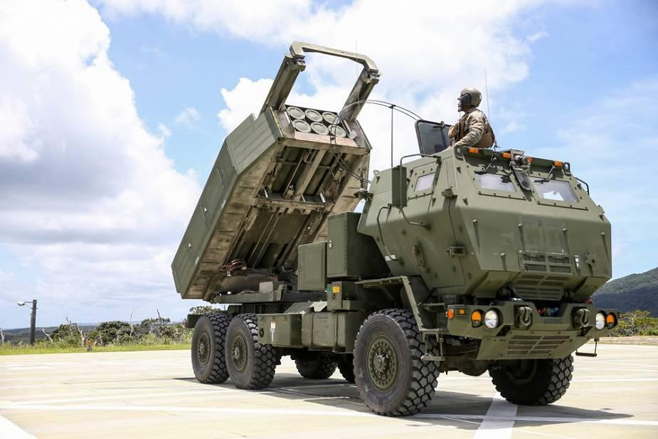 Xe tải HIMARS (hệ thống rốc-két pháo cơ động cao) là hệ thống phóng rốc-két hàng loạt gắn trên một khung xe chiến thuật tầm trung (FMTV). Ảnh: Armyrecognition. Xe tải HIMARS (hệ thống rốc-két pháo cơ động cao) là hệ thống phóng rốc-két hàng loạt gắn trên một khung xe chiến thuật tầm trung (FMTV). Ảnh: Armyrecognition.