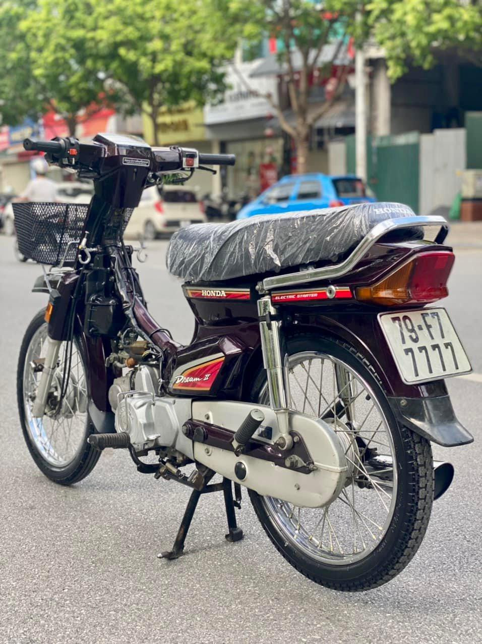 Chủ xe được biết đến là người sở hữu bộ sưu tập Dream đắt giá.