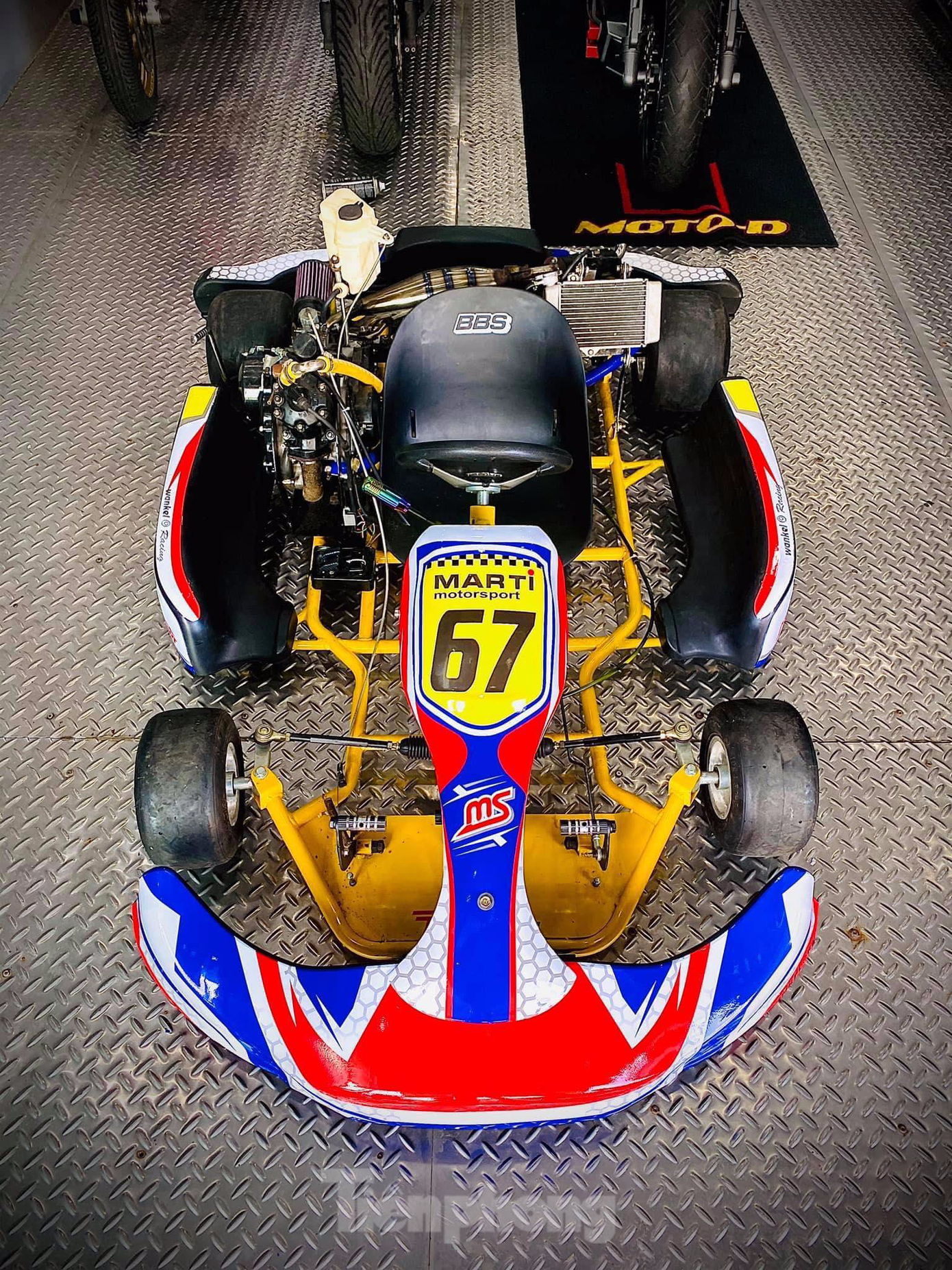 Sau khi chiêm ngưỡng sản phẩm, nhiều người hiểu lầm rằng đây là tác phẩm của một thợ máy chuyên nghiệp.