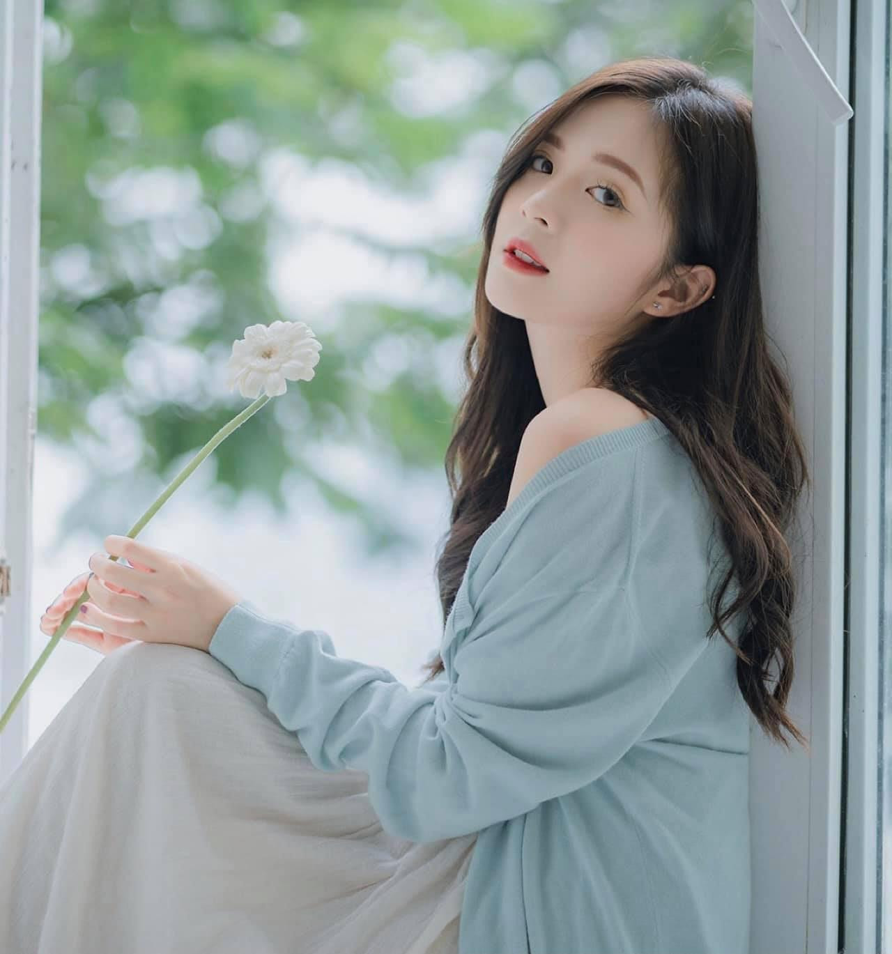 Huyền dự định sẽ học thêm về diễn xuất sau khi kết thúc vai diễn trong "Mặt nạ gương".