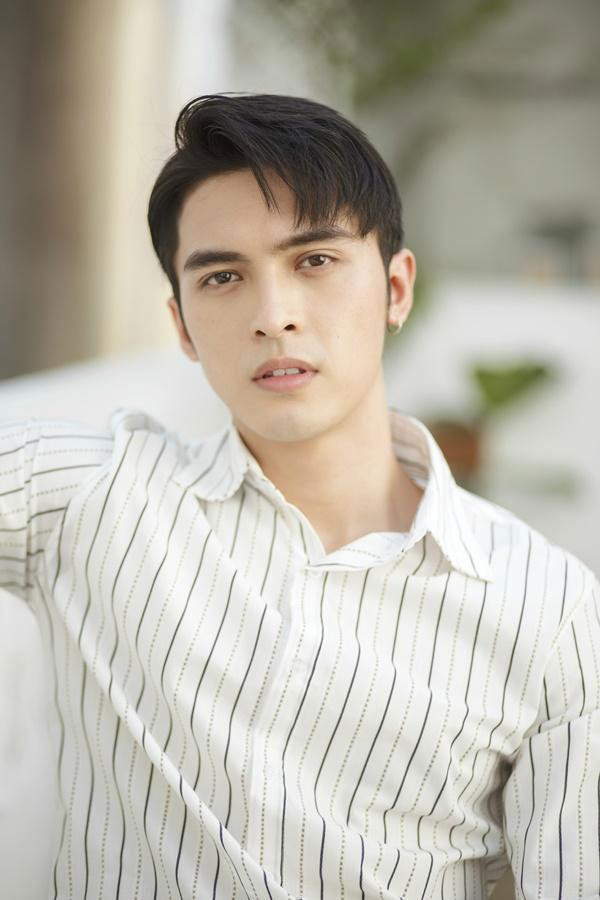 "Tôi muốn gửi lời cảm ơn đến một người bạn đặc biệt". "Tôi muốn gửi lời cảm ơn đến một người bạn đặc biệt".