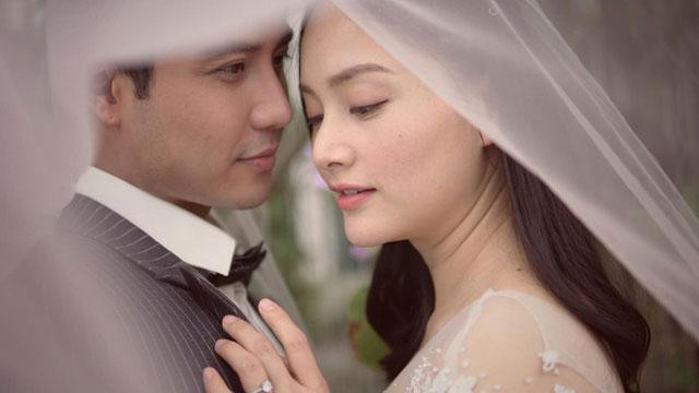 Trong "Nàng dâu order", Thanh Sơn và đàn chị Lan Phương có rất nhiều cảnh hôn ngọt ngào.