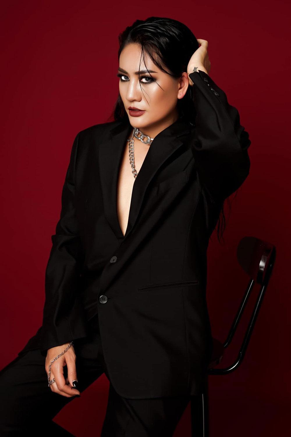 Minh Cúc quan niệm vai chính hay phụ không quan trọng bằng việc có để lại ấn tượng với khán giả hay không.