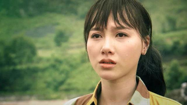 Minh Hà vào vai nữ đồng nghiệp và là người yêu của Thanh Sơn trong phim "Lựa chọn cuối cùng".