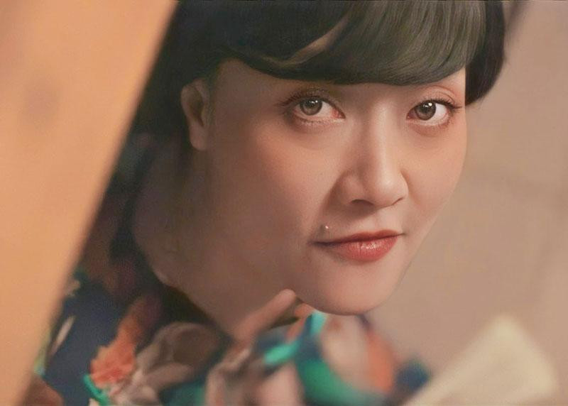 Sống cùng số phận nhân vật nên ở nhiều cảnh quay Vân Dung để cảm xúc tự nhiên dẫn dắt. Sống cùng số phận nhân vật nên ở nhiều cảnh quay Vân Dung để cảm xúc tự nhiên dẫn dắt.