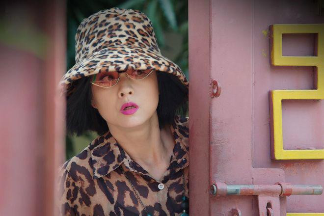 NSƯT Mỹ Duyên vào vai bà Ích trong phim "Cây táo nở hoa". NSƯT Mỹ Duyên vào vai bà Ích trong phim "Cây táo nở hoa".