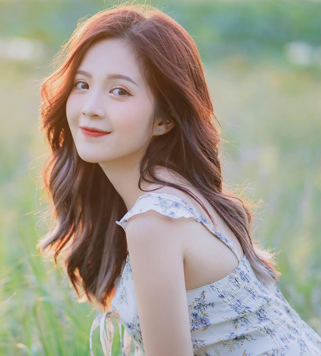 Nếu vô duyên với nghệ thuật, Ngọc Huyền sẽ trở về làm một cô giáo dạy Tâm lý học.