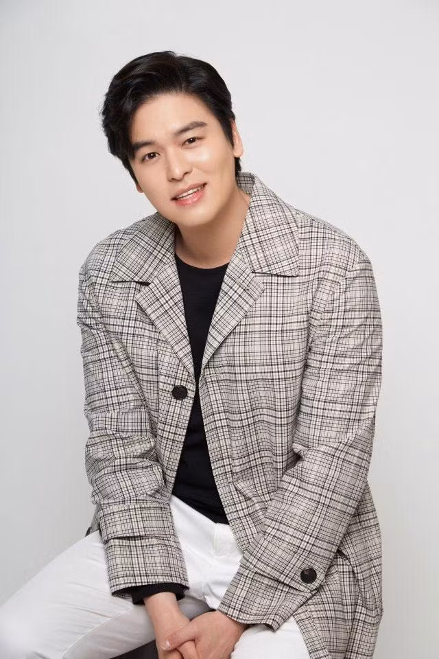Lee Jang Woo được đánh giá là đã hoàn thành tốt vai diễn thiếu gia thành đạt, giàu có.