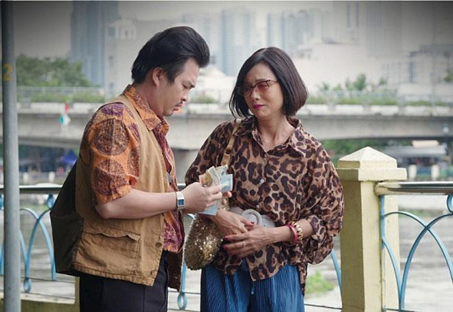 Nữ nghệ sĩ xem đây là vai diễn thử thách thú vị với mình. Nữ nghệ sĩ xem đây là vai diễn thử thách thú vị với mình.