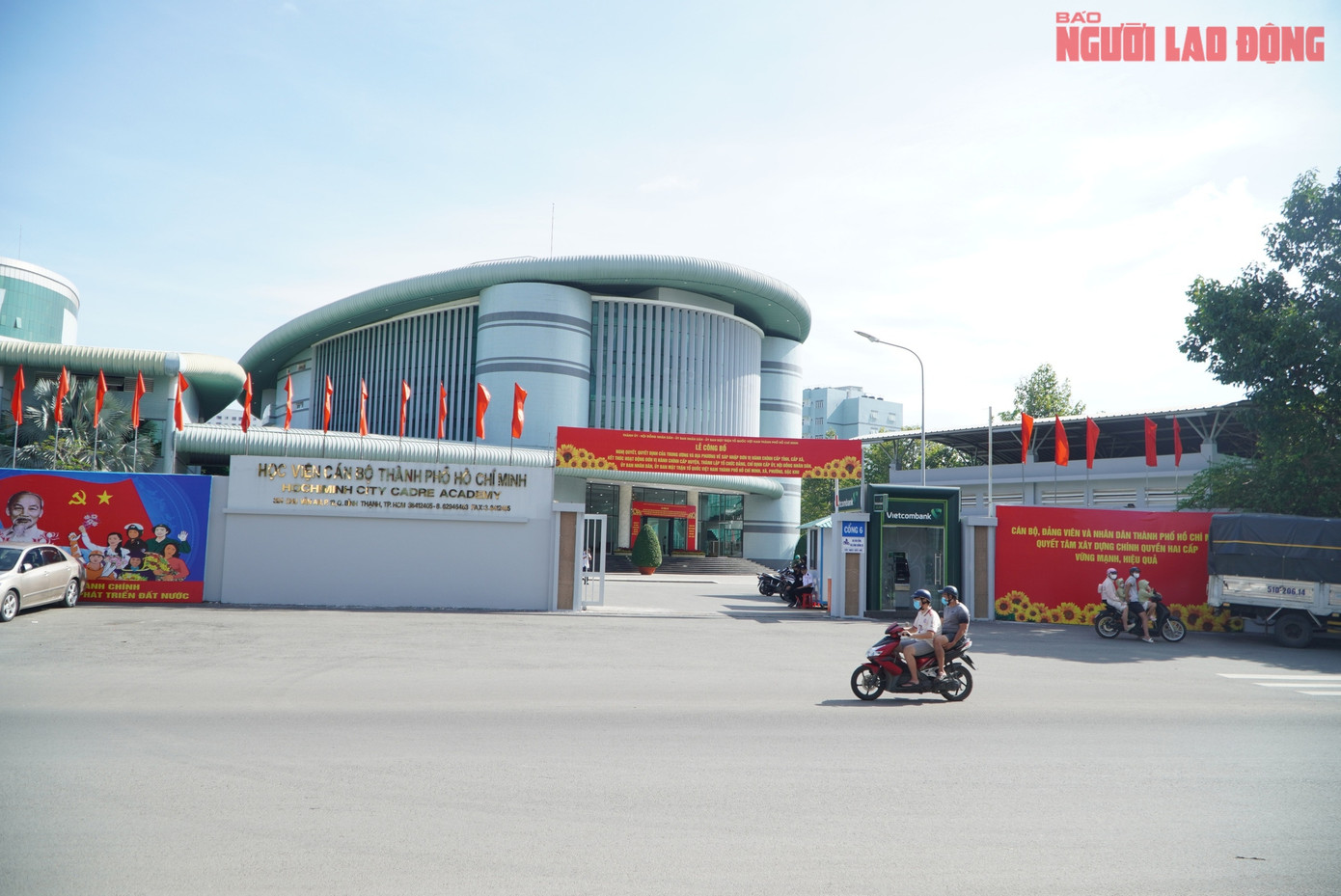 Học viện Cán bộ TPHCM.