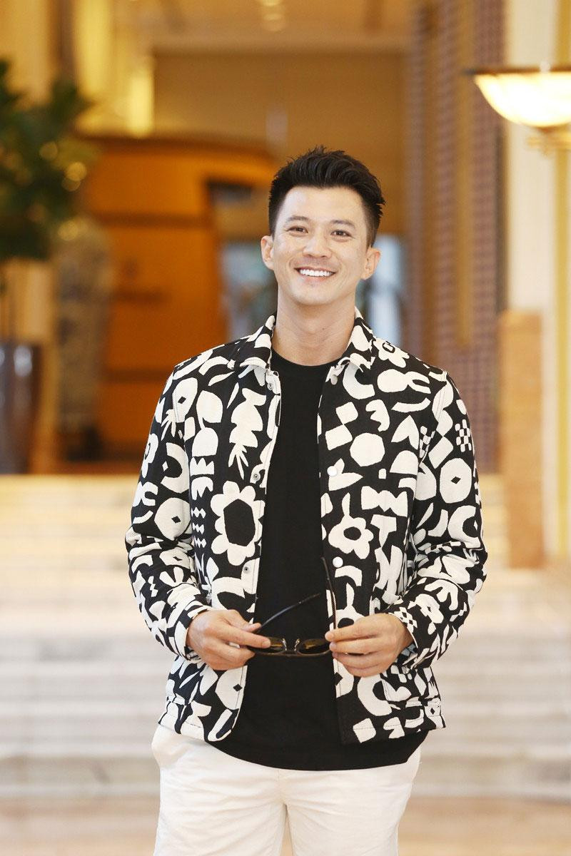 Nam diễn viên nhanh chóng khắc phục những khó khăn để nhập vai một cách tốt nhất.