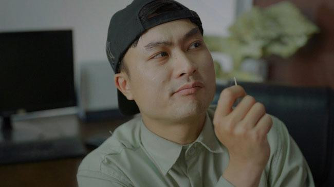 Vai Trung trong Ga ra hạnh phúc là cú "lột xác" ngoạn mục của diễn viên Duy Hưng.