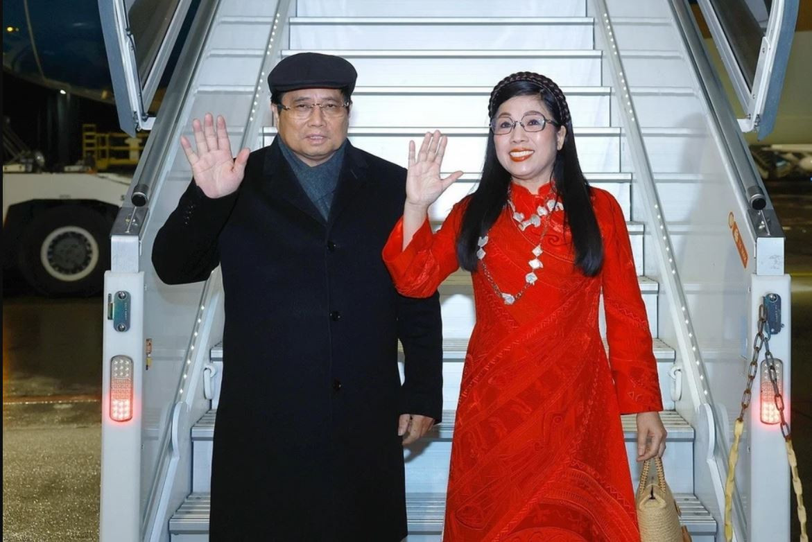 Thủ tướng Phạm Minh Chính và Phu nhân kết thúc chuyến tham dự Hội nghị thường niên lần thứ 55 WEF tại Davos, Thụy Sĩ. Ảnh: Dương Giang/TTXVN