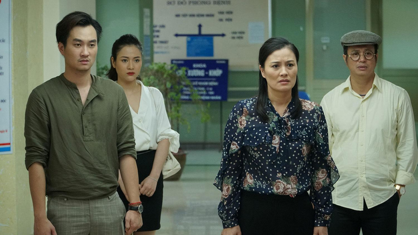 NSƯT Hoa Thuý trong phim "Trở về giữa yêu thương".