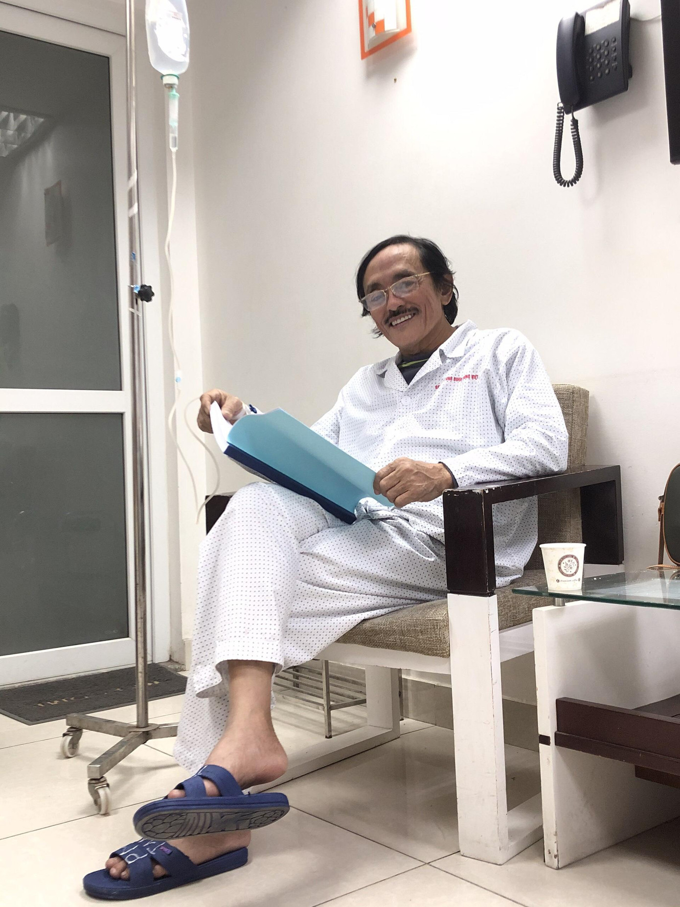 Nghệ sĩ Giang Còi phát hiện ung thư hạ họng vào hồi cuối tháng 1/2021. Nghệ sĩ Giang Còi phát hiện ung thư hạ họng vào hồi cuối tháng 1/2021.