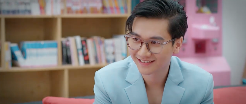 Trong tập 6 Thương ngày nắng về lên sóng tối 24/11, MC Công Tố vào vai khách mời là chàng nha sĩ Việt kiều đến xem mặt Vân Trang theo sự sắp xếp của mẹ. Vai diễn dù chỉ xuất hiện đúng 3 phút và thậm chí không có tên nhưng vẫn khiến khán giả từ thích thú đến ngao ngán vì sự vô duyên của anh chàng này.