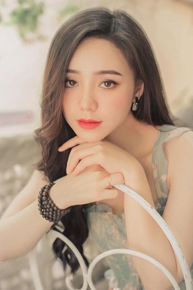 Được biết đây cũng không phải lần đầu cô bị tung tin đồn thất thiệt về chuyện tình cảm. Được biết đây cũng không phải lần đầu cô bị tung tin đồn thất thiệt về chuyện tình cảm.