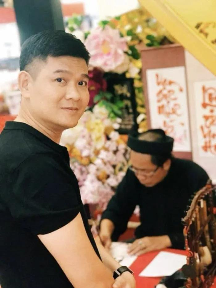 Chân dung bạn trai Minh Hằng.