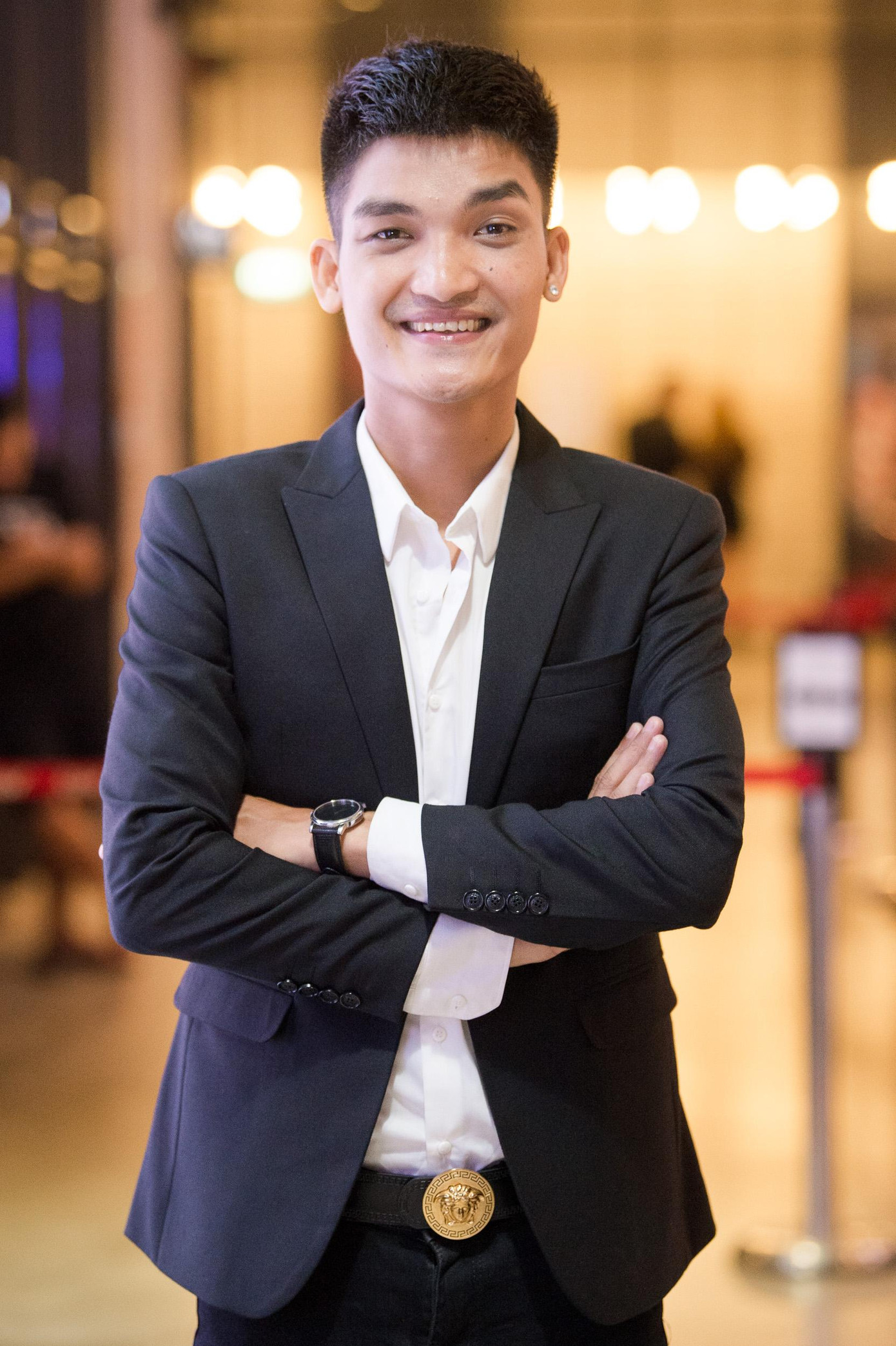 Mạc Văn Khoa từng có cuộc sống khó khăn trước khi nổi tiếng. Mạc Văn Khoa từng có cuộc sống khó khăn trước khi nổi tiếng.