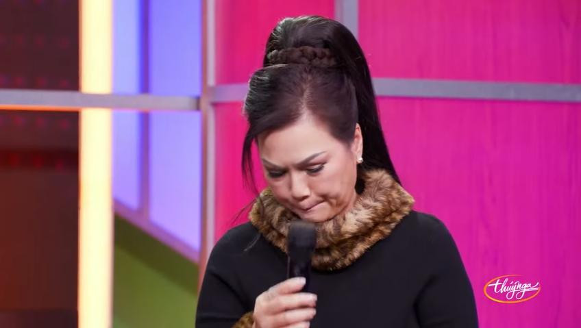 Phương Loan ngậm ngùi khi lần đầu thể hiện trực tiếp bài hát "Nhỏ ơi".