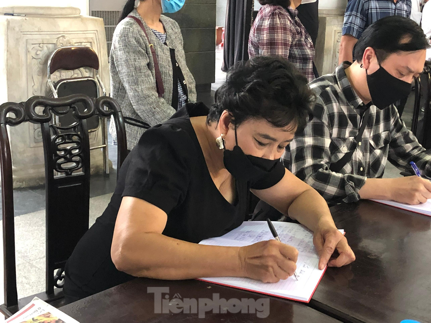 NSƯT Thanh Tú bộc bạch: "Vĩnh biệt anh với bao kỷ niệm". NSƯT Thanh Tú bộc bạch: "Vĩnh biệt anh với bao kỷ niệm".